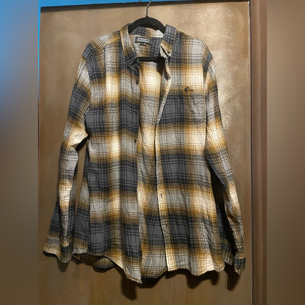 Ezekiel Men's Casual Plaid Shirt